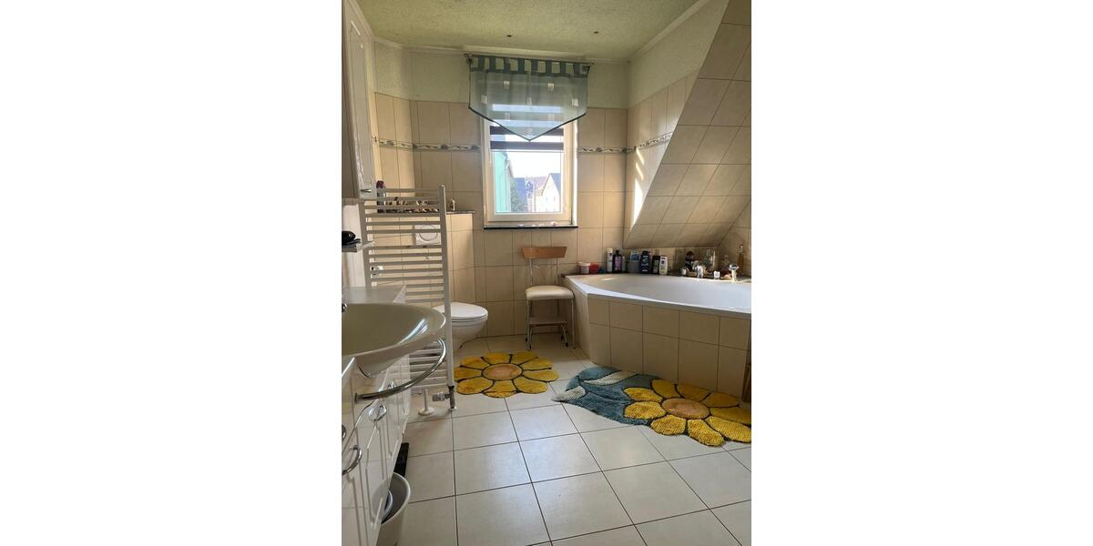 Etagenwohnung Marienberg - 3 Zimmer, 104 m&sup2;, 650&euro; | Angebot:25989829