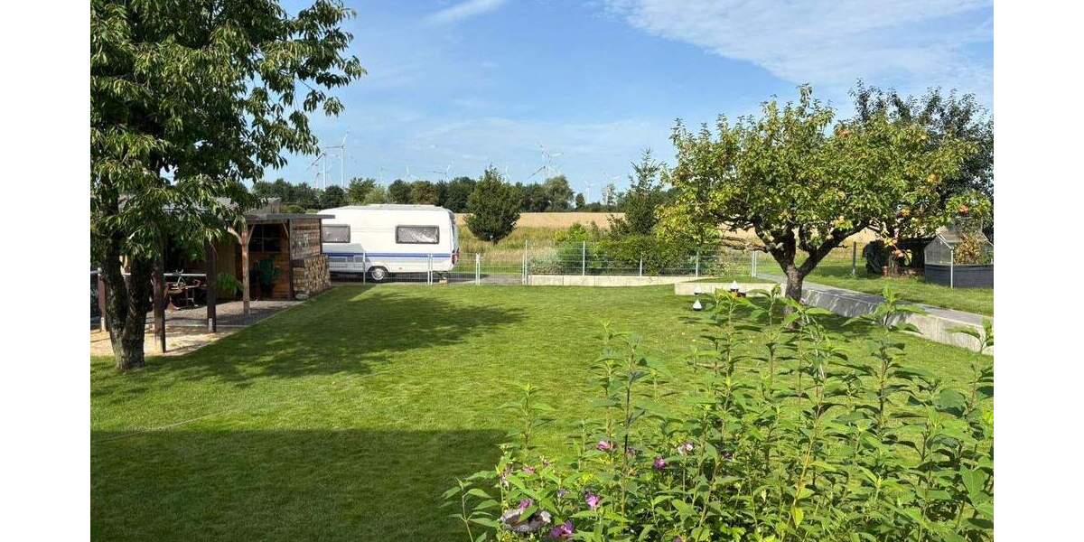 Einfamilienhaus Altentreptow - 7 Zimmer, 230 m&sup2;, 299.000&euro; | Angebot:25708811