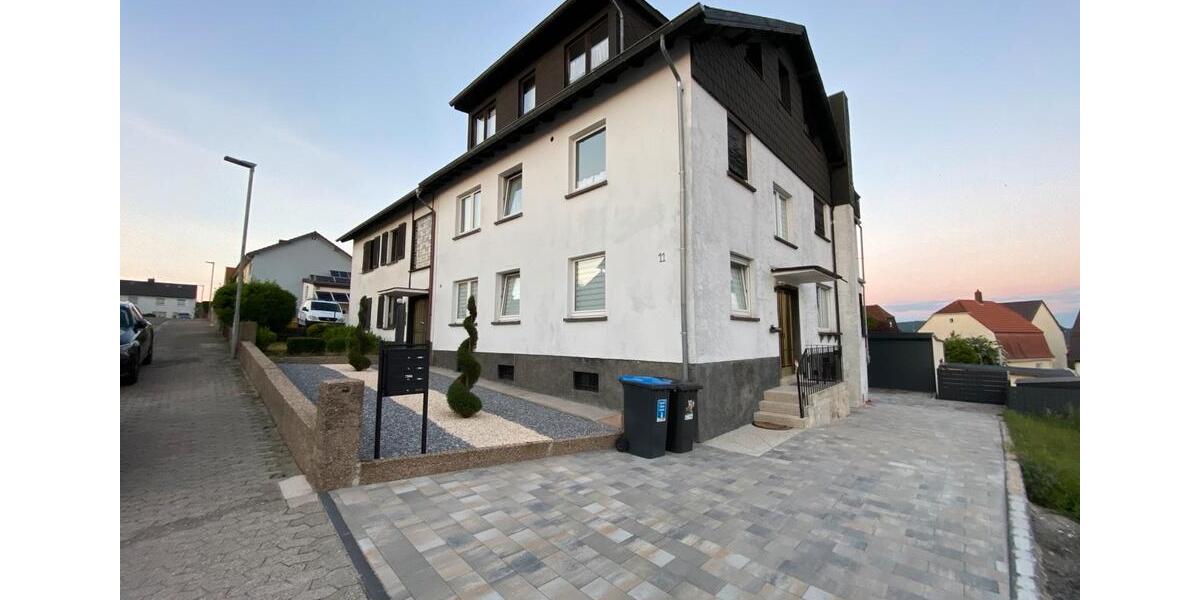 Erdgeschoßwohnung Sankt Ingbert - 3 Zimmer, 85 m&sup2;, 850&euro; | Angebot:25546278