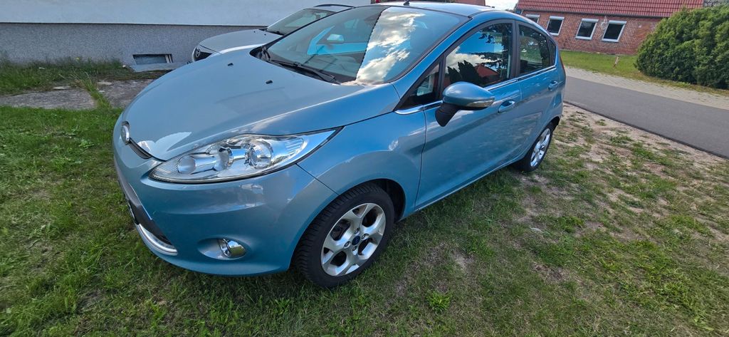 Ford Fiesta 78.629 km 4.700 &euro; Karstädt 19357