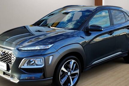 Hyundai KONA 64.800 km 15.990 € Bremerhaven 27568