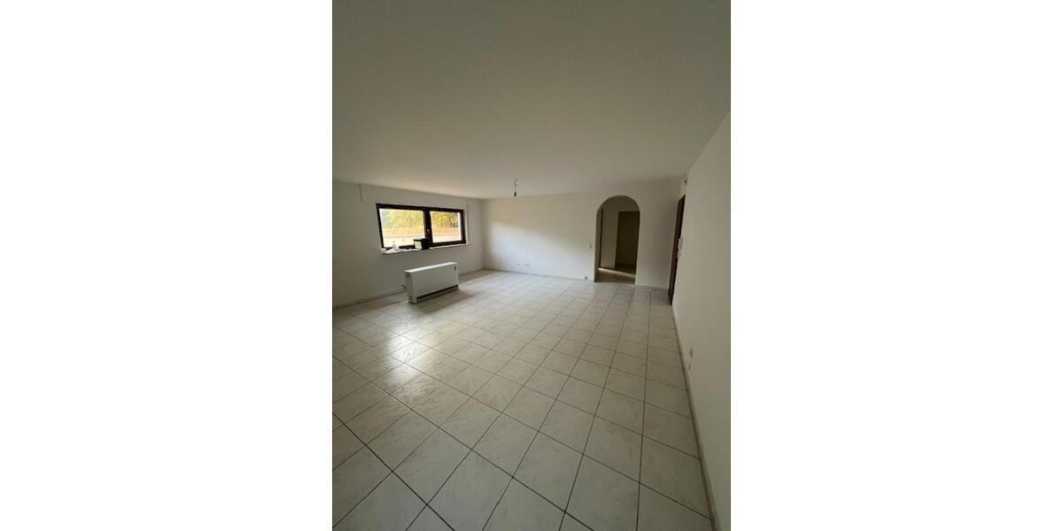 Etagenwohnung Forst - 2.5 Zimmer, 61 m&sup2;, 165.000&euro; | Angebot:24677451