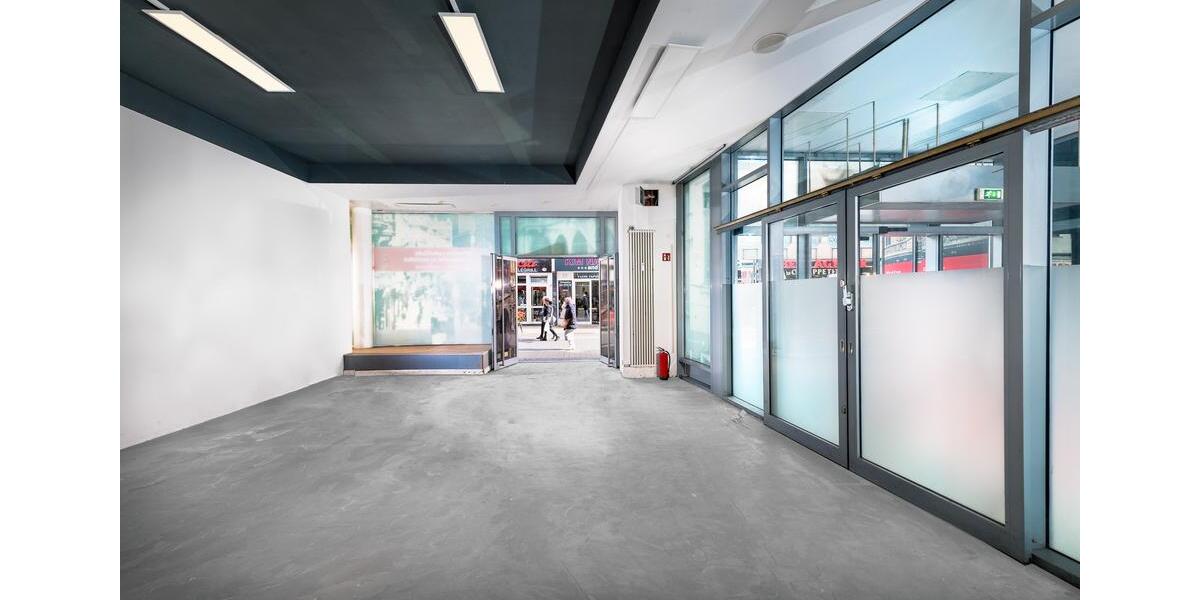 Direkt vom Eigentümer: großzügige & lichtdurchflutete Einzelhandelsfläche mit viel Potential zimmer