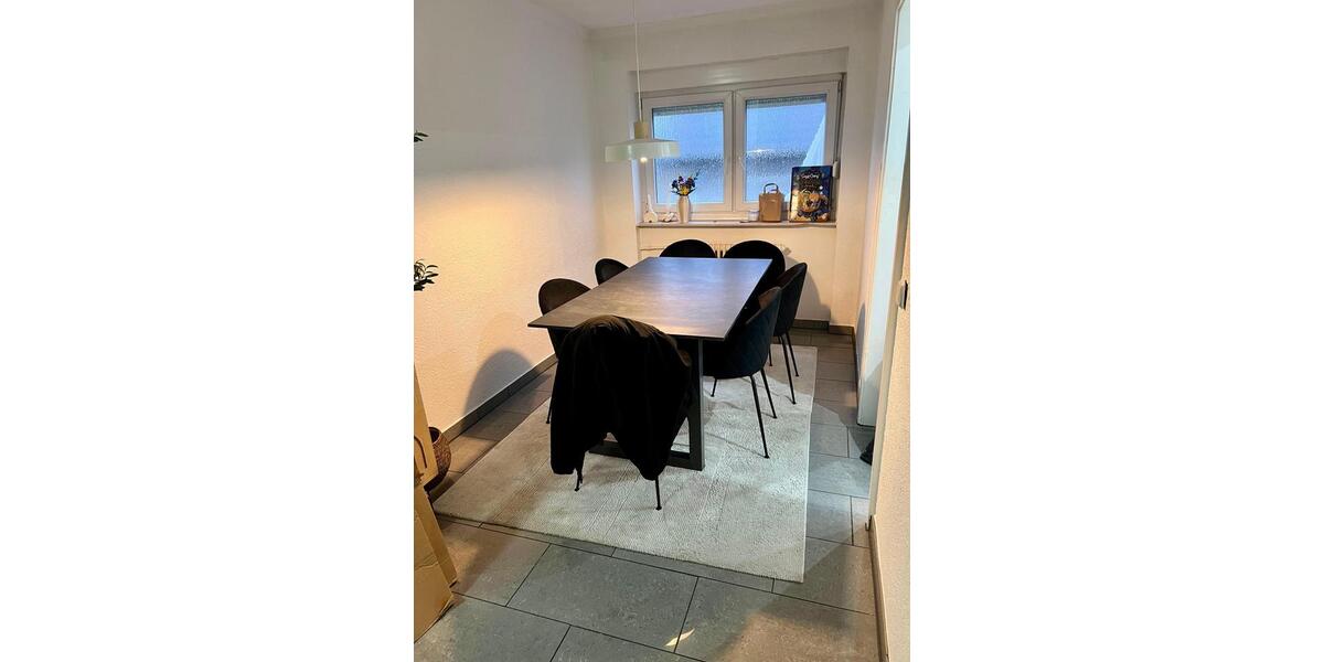 Etagenwohnung Bietigheim - 2.5 Zimmer, 86 m&sup2;, 1.080&euro; | Angebot:25261570