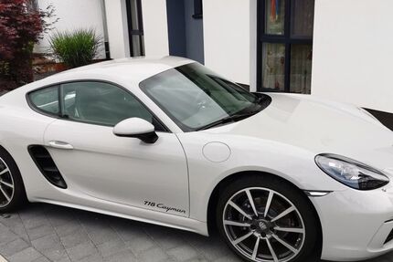 Porsche Cayman 26.600 km 62.000 € Wiesental 68753