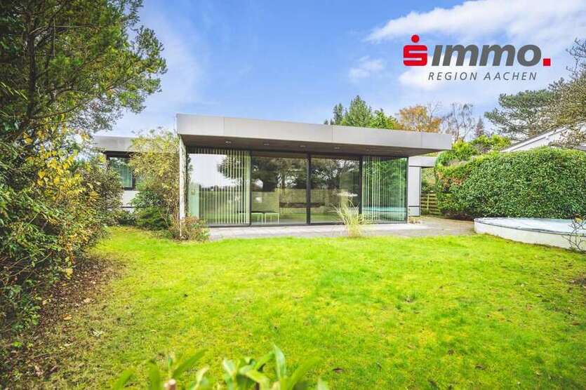 Haus zum Kaufen in Aachen 990.000 € 295 m²