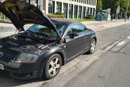 Audi TT 298.000 km 1.499 &euro; München 80807
