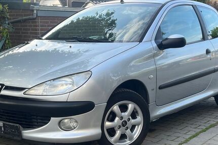 Peugeot 206 193.000 km 1.499 &euro; Grevenbroich 41515