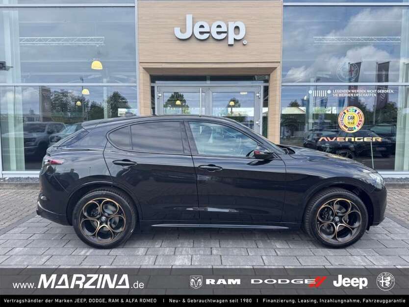 Alfa Romeo Stelvio 3.600 km 66.890 € Aschaffenburg 63741