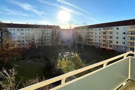 Wohnung Dresden / Tolkewitz Tolkewitz/Seidnitz-Nord - 3 Zimmer, 62 m&sup2;, 596&euro; | Angebot:25564672