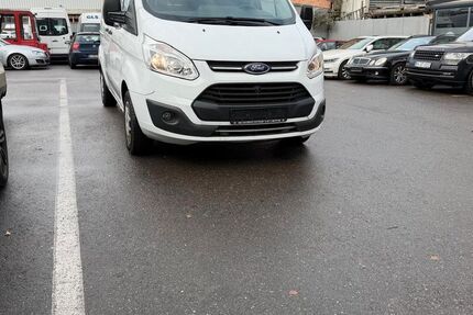 Ford Tourneo Custom 144.123 km 16.500 &euro; Stuttgart 70469