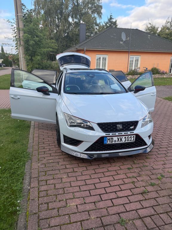 Seat Leon 125.000 km 15.900 € Sülzetal 39171