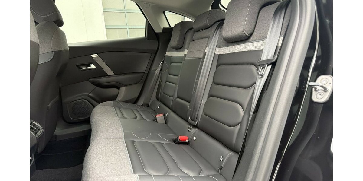Citroen C4 Max GSD HUD ACC Full-LED Kam. Keyless Assist 41.200 km 16.999 &euro; Stade 21682