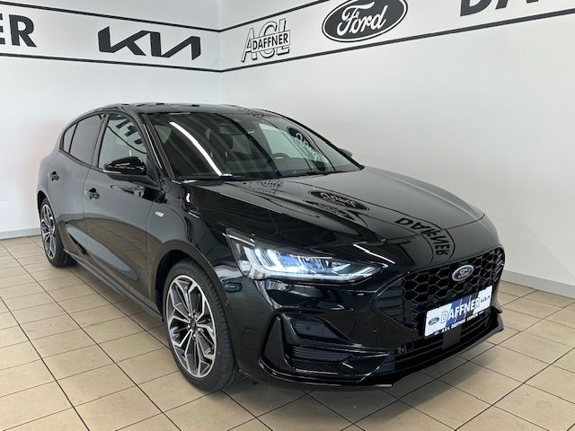 Ford Focus 2.980 km 25.590 &euro; Leipzig 04179