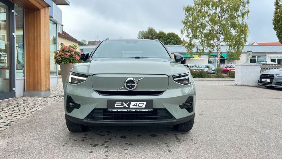 EX40