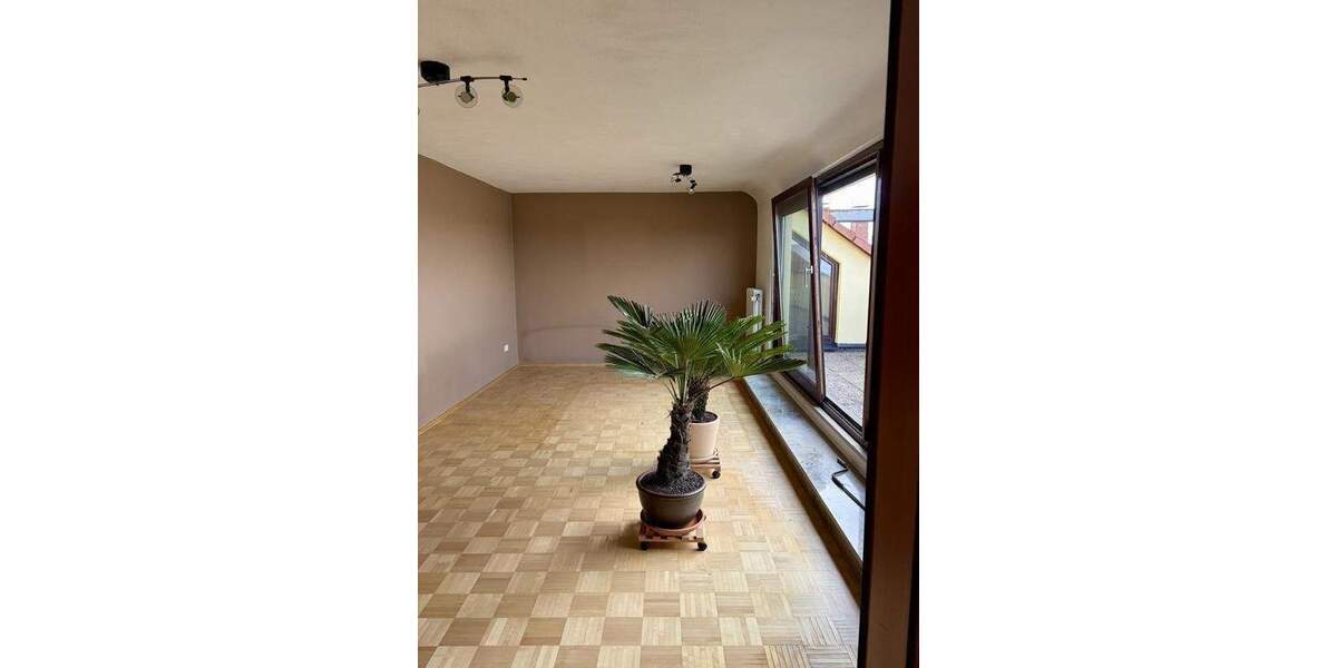 Gewerbeobjekt Nürnberg Steinbühl - 4 Zimmer, 104 m&sup2;, 379.000&euro; | Angebot:25678888