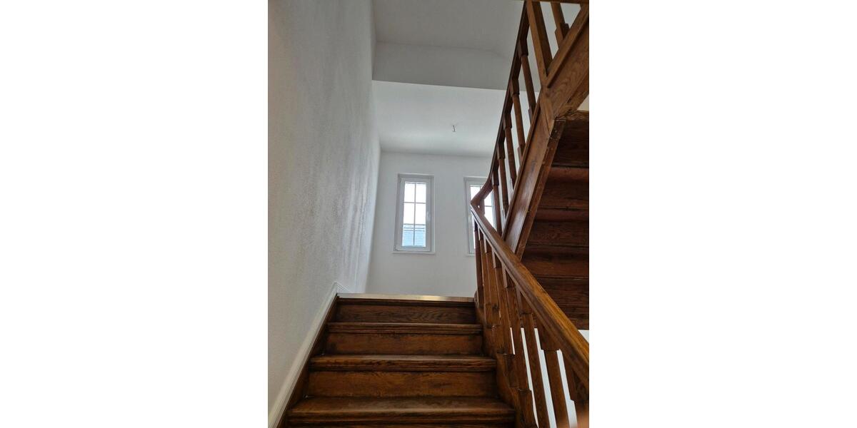 Dachgeschoßwohnung Wenden - 1 Zimmer, 70 m&sup2;, 1.050&euro; | Angebot:26194886