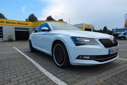 Skoda Superb 370.000 km 9.999 &euro; Malborn 54426