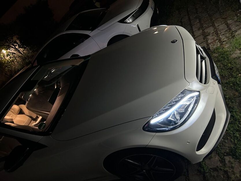 Mercedes-Benz C 180 113.000 km 17.000 € T 65468