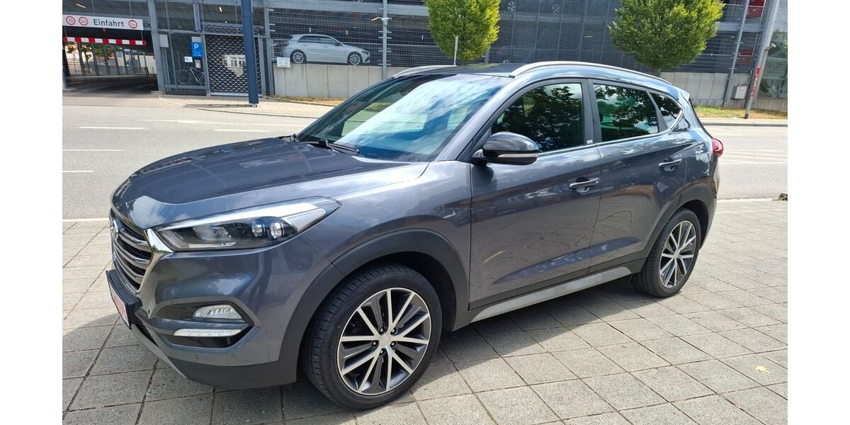 Hyundai TUCSON 193.650 km 11.950 &euro; Nürnberg 90441