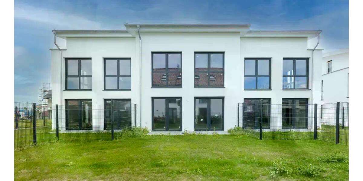 Haus zum Kaufen in Sarstedt 499.000 € 174.25 m² 5 zimmer