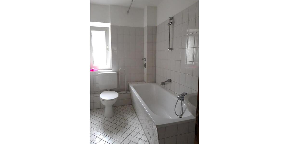 Erdgeschoßwohnung Herne - 2.5 Zimmer, 52 m&sup2;, 374&euro; | Angebot:24870846