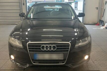 Audi A4 89.953 km 12.490 &euro; Taucha 04425
