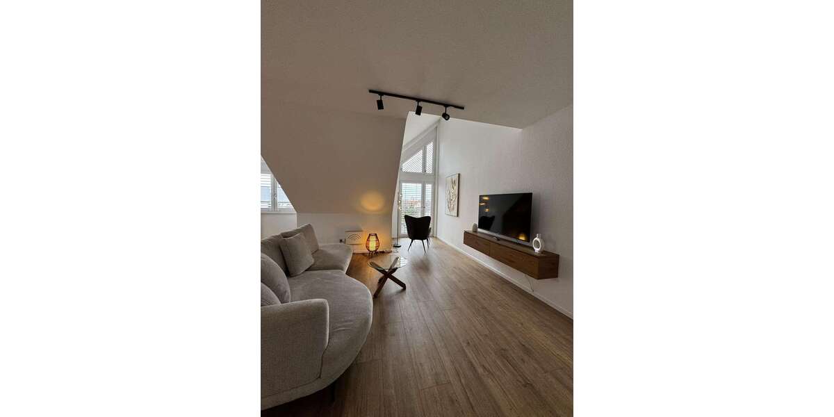 Etagenwohnung Aschaffenburg Damm - 2 Zimmer, 67 m&sup2;, 1.280&euro; | Angebot:26363566