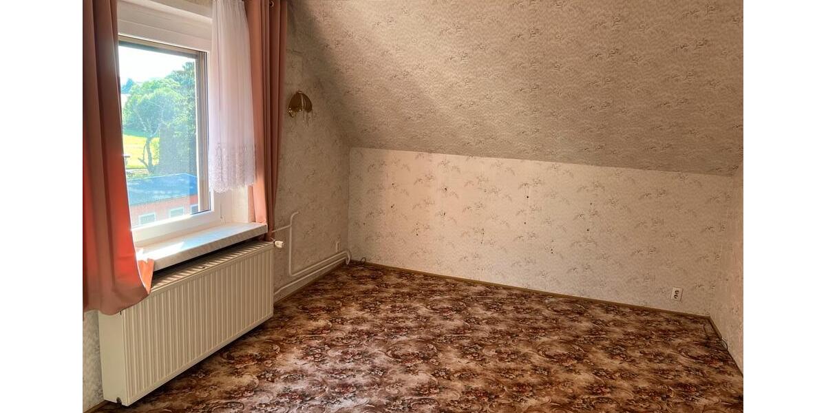 Einfamilienhaus Pausa-Mühltroff Mühltroff - 7 Zimmer, 200 m&sup2;, 195.000&euro; | Angebot:27019263