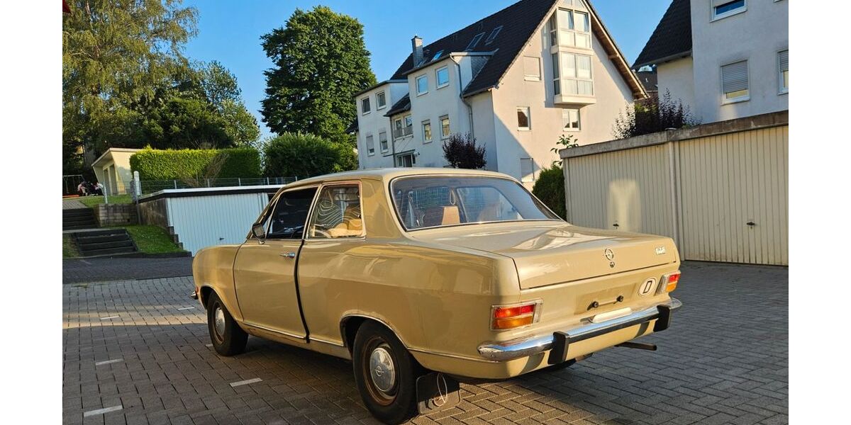 Opel Kadett 41.400 km 2.800 &euro; Burscheid 51399