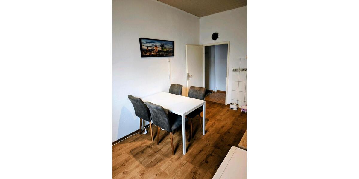 Erdgeschoßwohnung Siegen - 3 Zimmer, 63 m&sup2;, 630&euro; | Angebot:26316625