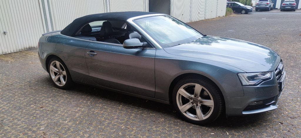 Audi A5 215.000 km 8.200 &euro; Igel 54298