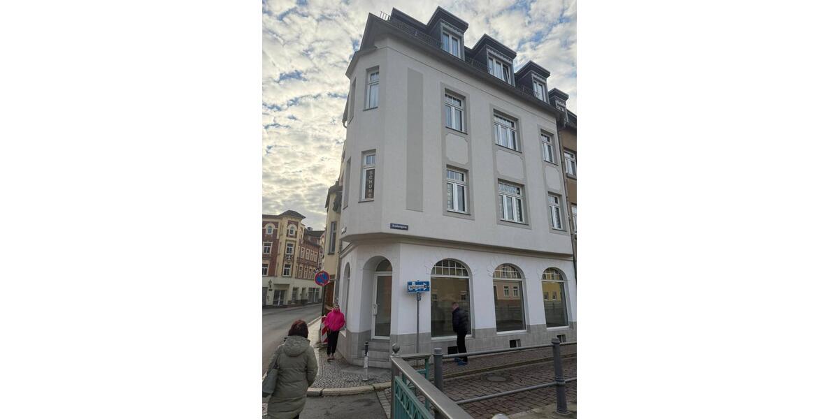 Wohn- und Geschäftshaus im historischen Zentrum von Weida (Thürin zimmer