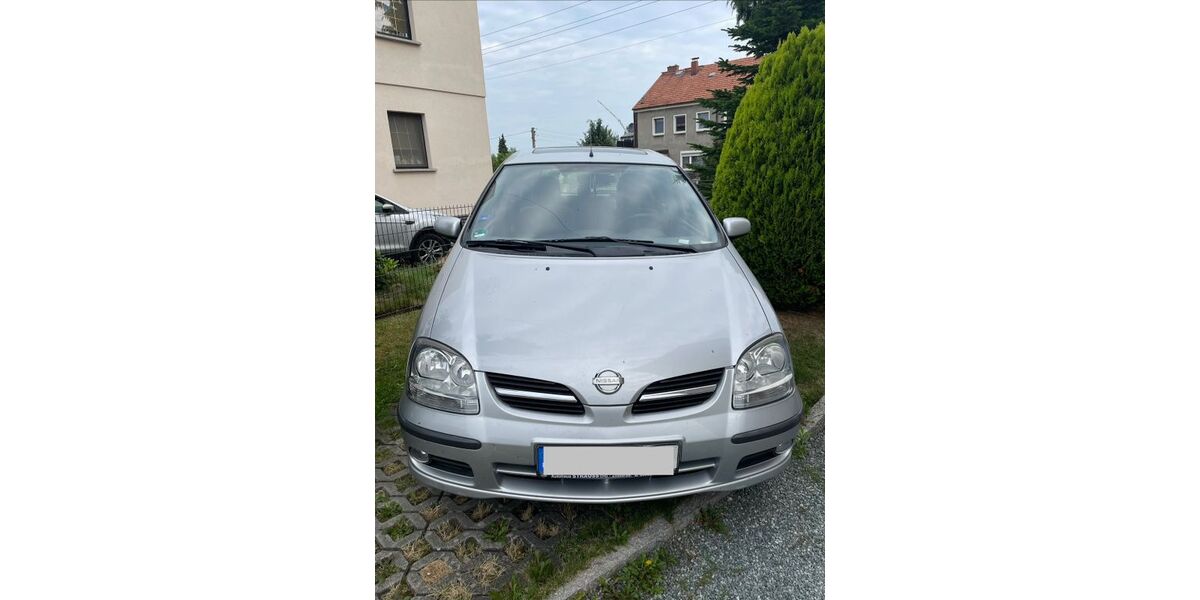 Nissan Almera Tino 165.907 km 2.800 &euro; Großschönau 02779
