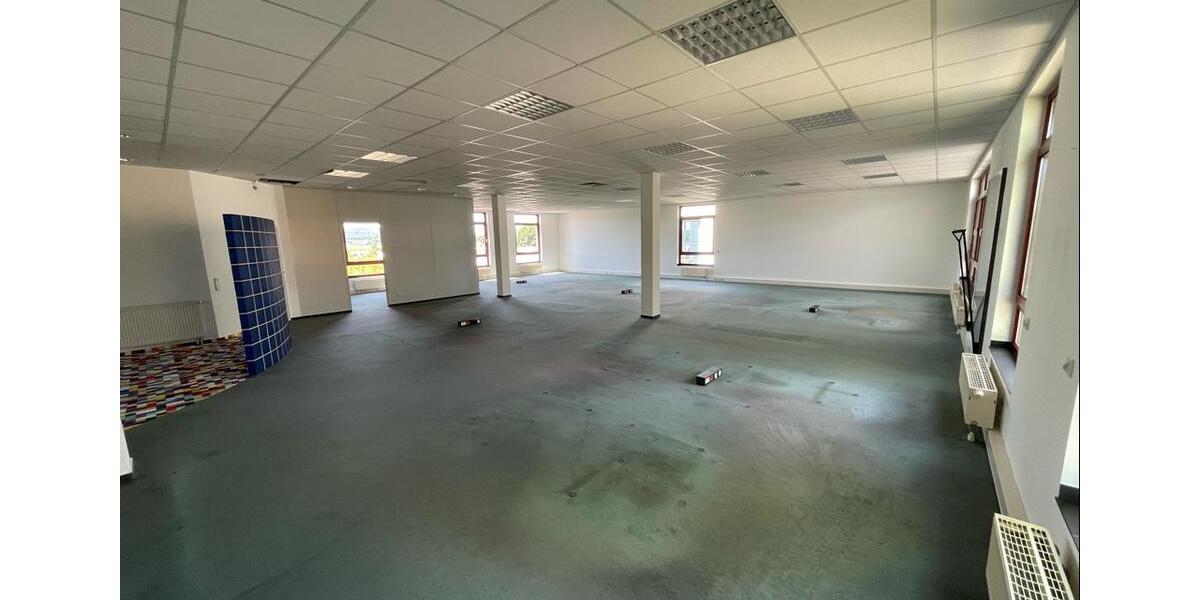 Gewerbeobjekt Detmold Hakedahl - 2.175&euro; | Angebot:25238815