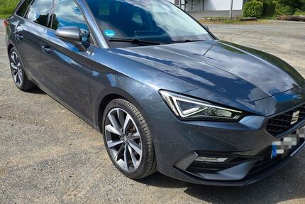 Seat Leon 93.000 km 17.990 &euro; Hohenahr 35644