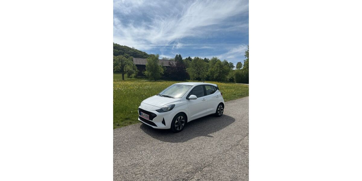 Hyundai i10 12.200 km 16.500 &euro; Waldstetten 73550