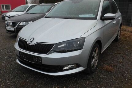 Skoda Fabia 126.700 km 7.350 &euro; Korbach 34497