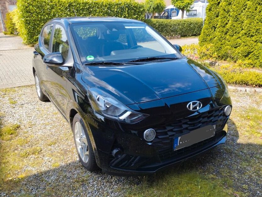 i10