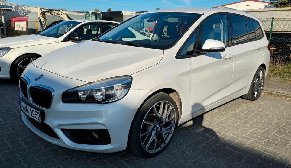 BMW 218 Gran Tourer 98.000 km 12.499 € Gochsheim 97469