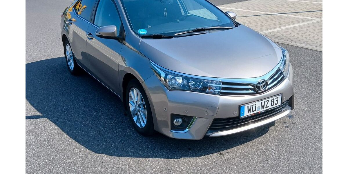 Toyota Corolla 145.000 km 11.999 &euro; Thüngersheim 97291