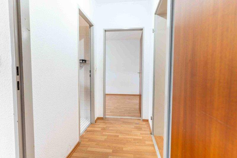 Etagenwohnung Lollar Ruttershausen - 3 Zimmer, 99 m&sup2;, 285.000&euro; | Angebot:23936939