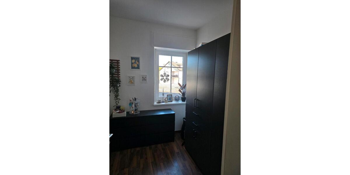 Etagenwohnung Schweich - 5 Zimmer, 120 m&sup2;, 1.150&euro; | Angebot:26394051