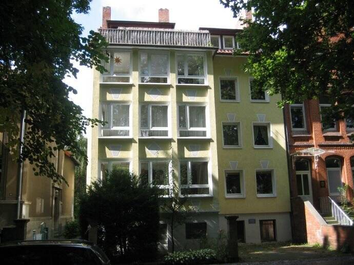 Etagenwohnung Hildesheim Ost - 2 Zimmer, 90 m&sup2;, 870&euro; | Angebot:26909902