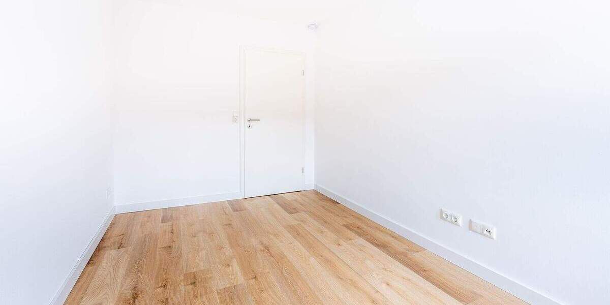 Reihenmittelhaus Straubing - 4 Zimmer, 121 m&sup2;, 1.140&euro; | Angebot:25399325