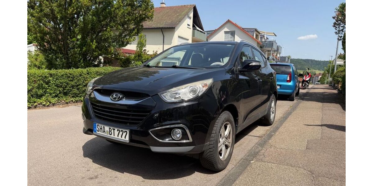 Hyundai ix35 177.000 km 5.999 &euro; Gaildorf 74405