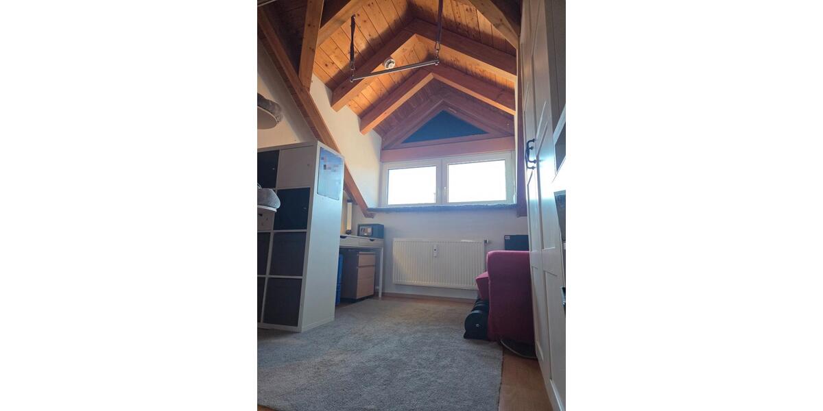 Dachgeschoßwohnung Putzbrunn - 4 Zimmer, 93 m&sup2;, 595.000&euro; | Angebot:27077090