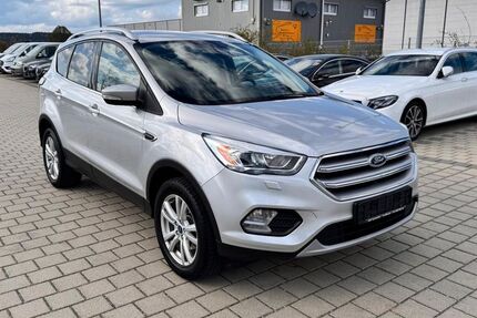 Ford Kuga 100.339 km 9.990 &euro; Bad Wurzach 88410