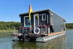 Ein Zuhause, auf dem Wasser oder im Hafen, exklusives Hausboot Neubau 2023 - Ferienhaus Jabel b Waren | Angebot:27142509