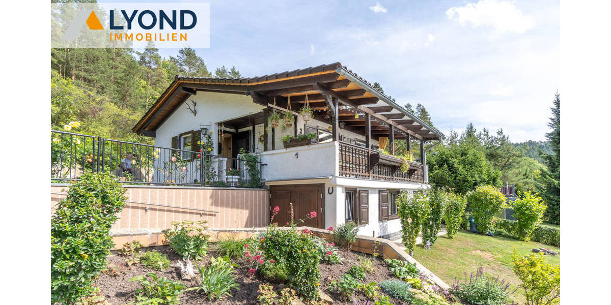 Charmantes Wochenendhaus in Kleinbreitenbach - idyllische Höhenlage mit unverbautem Ausblick und liebevoll angelegtem Garten 2 zimmer